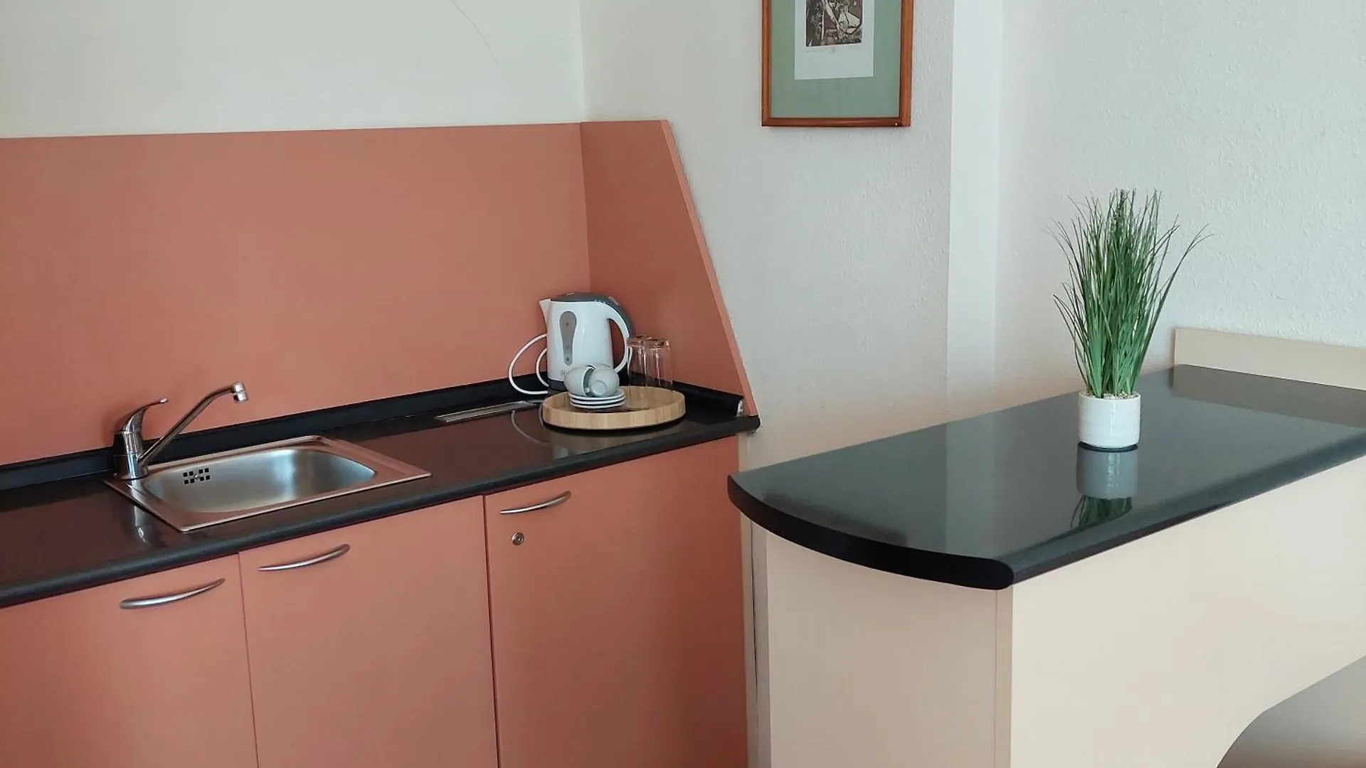 Gardia Hotel Varna 3*,
