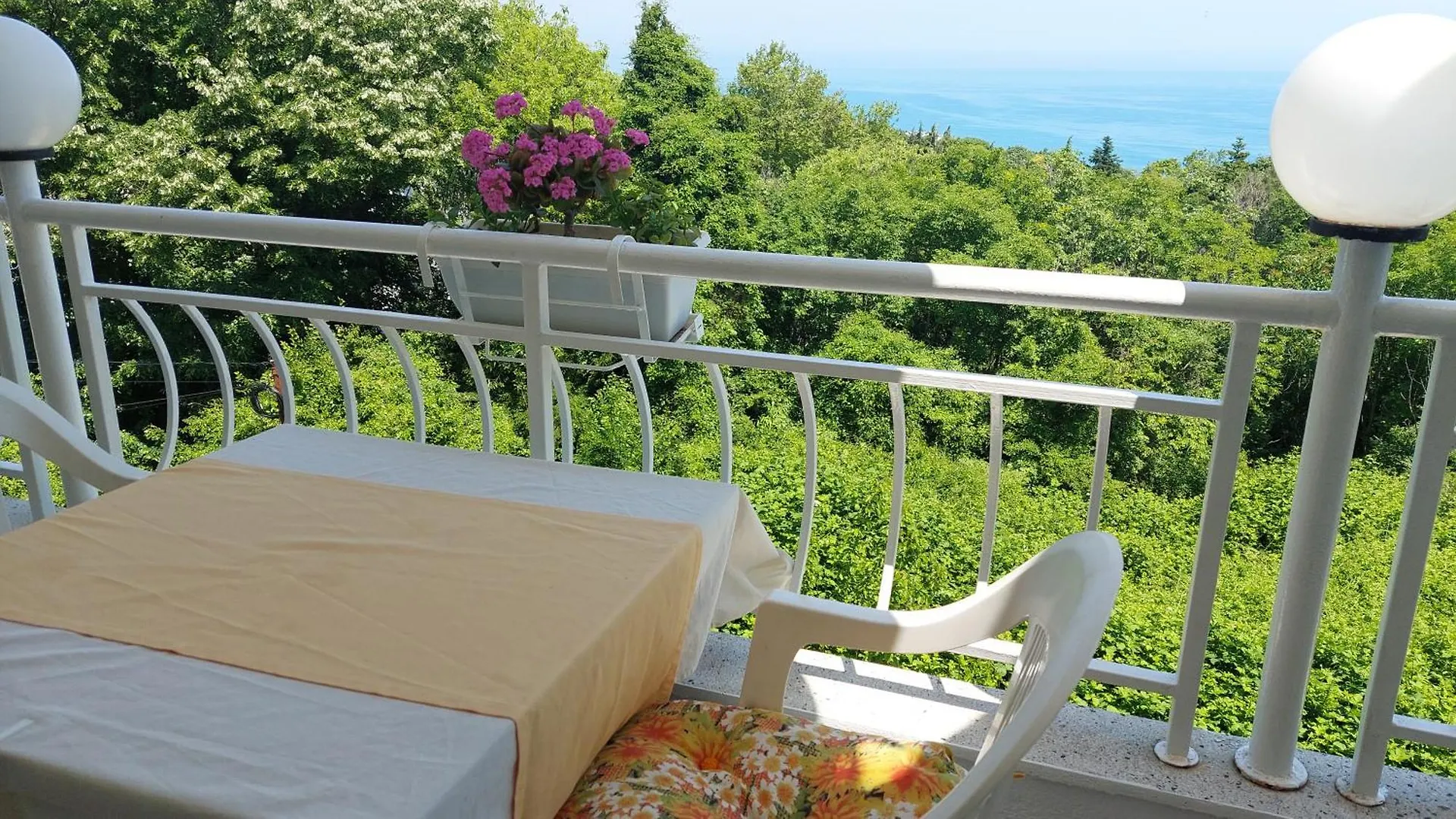 Gardia Hotel Varna 3*,  Bulgaria